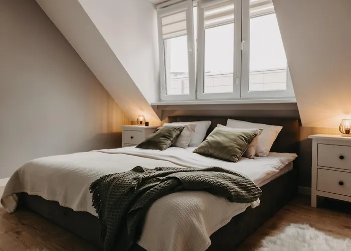 Apartman Uniwersytecka 27 - Przestronny Na Wroclawskiej Starowce - 3 Sypialnie, Sauna, Billard - - Fair Wrocław