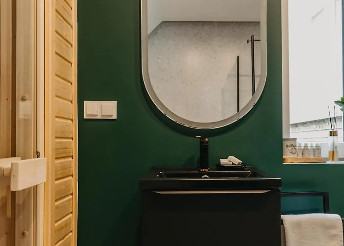 Apartman Uniwersytecka 27 - Przestronny Na Wroclawskiej Starowce - 3 Sypialnie, Sauna, Billard - - Fair *