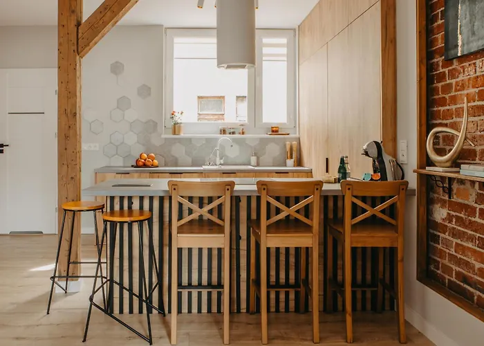 Uniwersytecka 27 - Przestronny Na Wroclawskiej Starowce - 3 Sypialnie, Sauna, Billard - - Fair Apartman