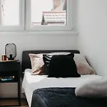 Uniwersytecka 27 - Przestronny Na Wroclawskiej Starowce - 3 Sypialnie, Sauna, Billard - - Fair ורוצלב