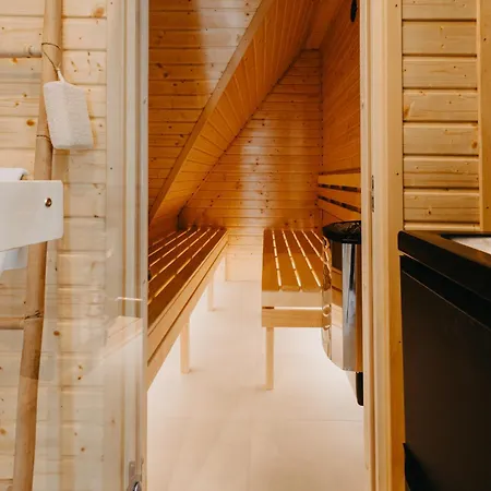 Apartment Uniwersytecka 27 - Przestronny Na Wroclawskiej Starowce - 3 Sypialnie, Sauna, Billard - - Fair Breslau