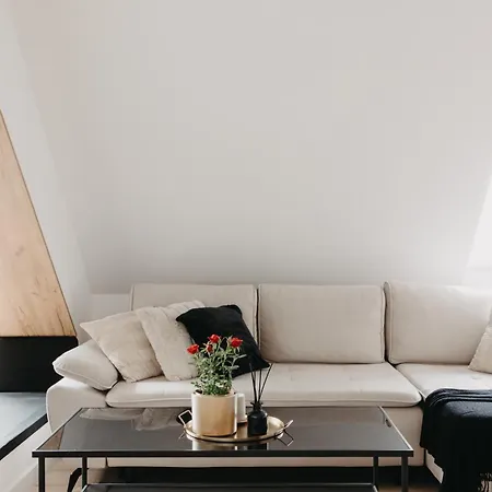 Uniwersytecka 27 - Przestronny Na Wroclawskiej Starowce - 3 Sypialnie, Sauna, Billard - - Fair Breslau