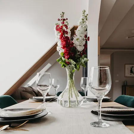 Uniwersytecka 27 - Przestronny Na Wroclawskiej Starowce - 3 Sypialnie, Sauna, Billard - - Fair * Breslau